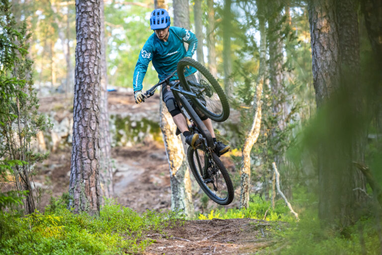 Mountainbike-teknik – Nivå Svart
